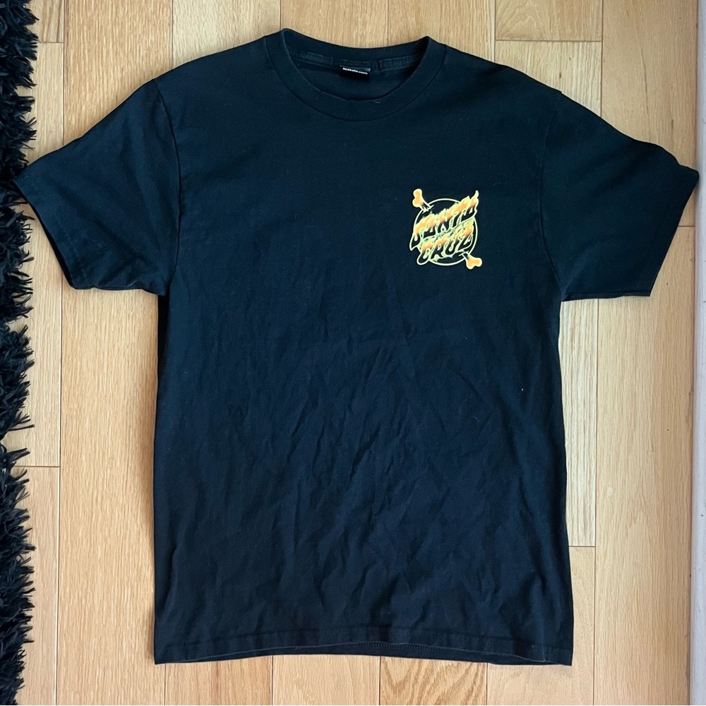 NWOT Santa Cruz Graphic Tee